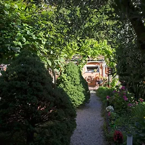 Alle Giare Bed & Breakfast