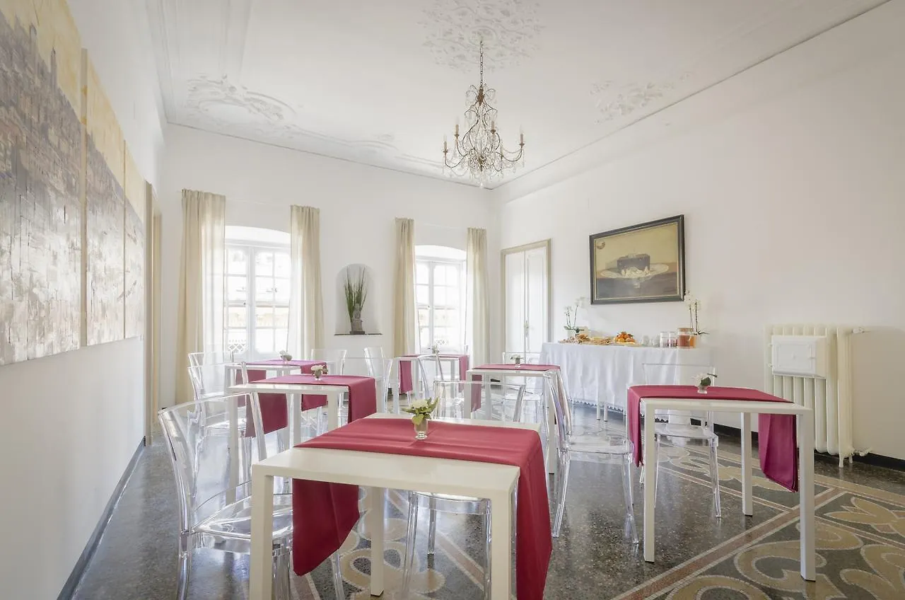 Genova46 Suites & Rooms 3*, Genoa