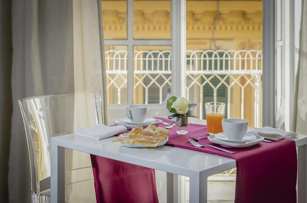 Genova46 Suites & Rooms 3*, Genoa