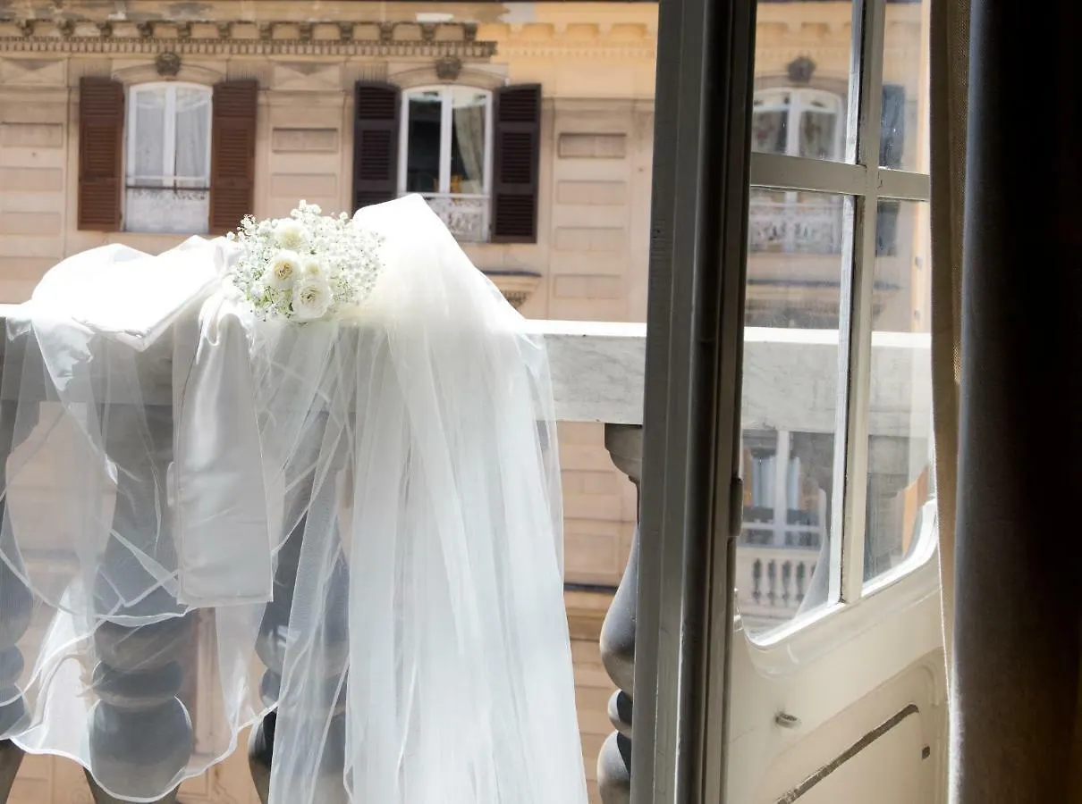 Genova46 Suites & Rooms 3*, Genoa